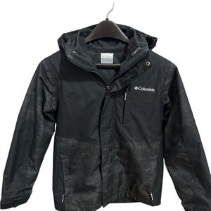 Columbia Black Raincoat Hooded Water-Resistant